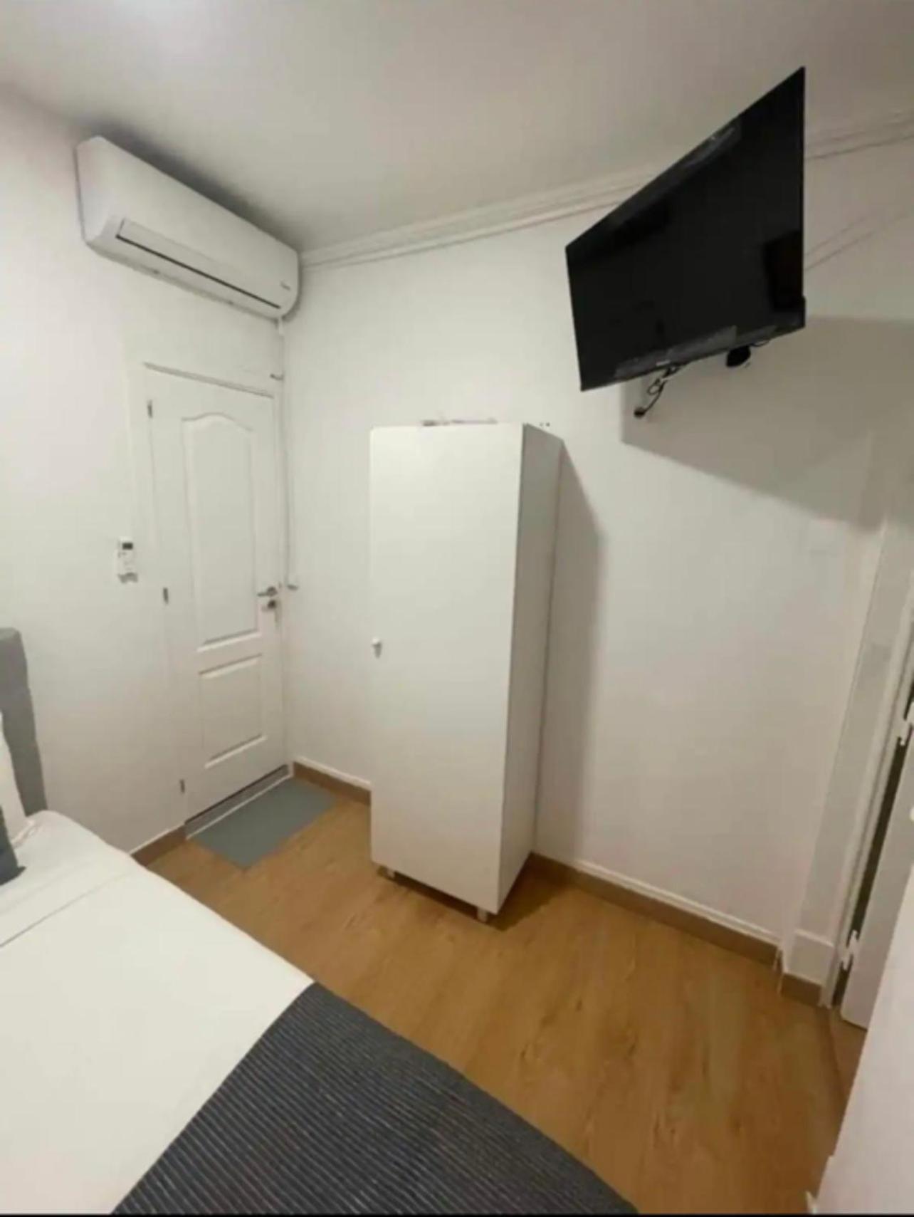 Quarto em Acomodações Particulares Pensamento Inedito 55